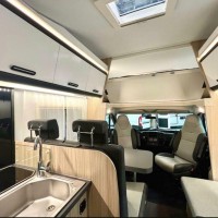 Adria Sun Living A75SL lengtebedden uniek Foto #34