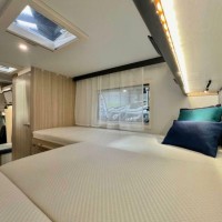 Adria Sun Living A75SL lengtebedden uniek Foto #41