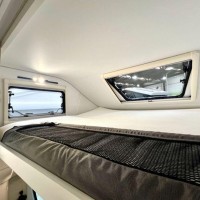 Adria Sun Living A75SL lengtebedden uniek Foto #48