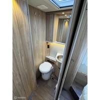 Hymer T 698 CL Queensbed EP-Levelsysteem Luifel Fietsenrek Construct Foto #1