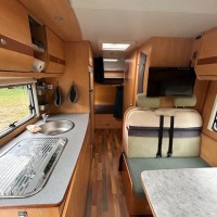 Capron campers A68 uit 2010 Foto #4