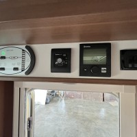LMC campers V646 uit 2015 Foto #9