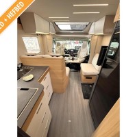 Adria Matrix Plus 670 SC uit 2021 Foto #11