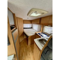 Elnagh P250 1e eigenaar/luchtvering/grote koelk./frans-bed Foto #3