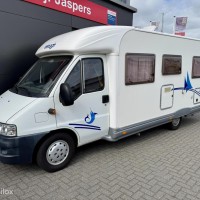 Elnagh P250 1e eigenaar/luchtvering/grote koelk./frans-bed Foto #27