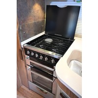 Hymer B 704 ALDE Verwarming 3 Ltr. 180PK Automaat! Foto #4