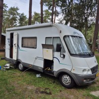 Hymer 230 uit 1999 Foto #1