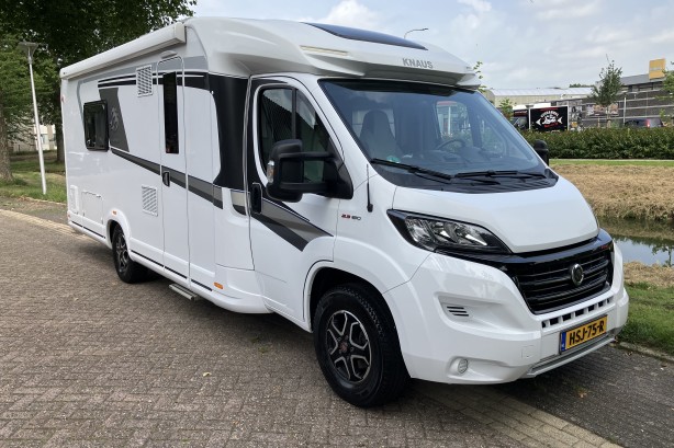 Knaus campers R16 uit 2021