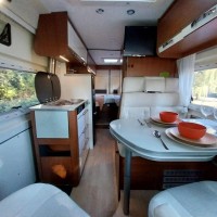 Rapido v68  met enkele bedden en tv ! Foto #6