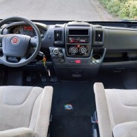Rapido v68  met enkele bedden en tv ! Foto #20