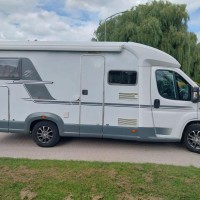 Knaus Van TI 600 ME met enkele bedden! Foto #10