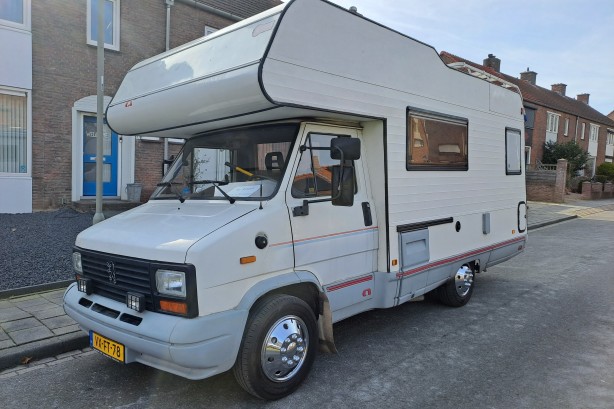 Peugeot campers ADRIATIK 550 uit 1990
