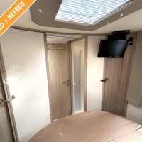 Rapido 696 F  uit 2018 Foto #3