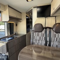Possl Road Cruiser 640 Enkele Bedden Luifef Trekhaak Swing Foto #24