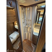 Hymer BMC 600 White Line Enkele Bedden Hefbed Luifel Grote Garage Led Foto #4