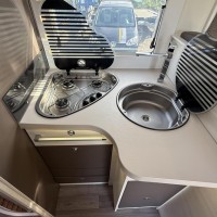 Chausson 727 GA Lengtebed en Hefbed 24853 km 1 eigenaar Foto #30
