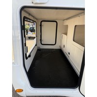 Chausson 727 GA Lengtebed en Hefbed 24853 km 1 eigenaar Foto #2