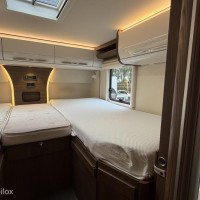 Hymer B704 SL Palmo Enkele Bedden Hefbed 2X Airco Zonnepanelen Omvormer Foto #2