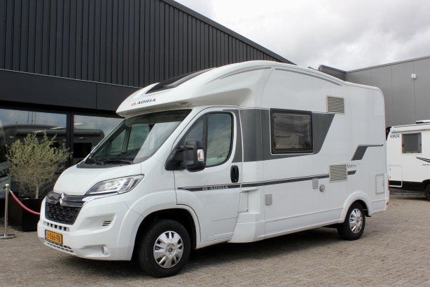 Adria Matrix M590ST uit 2019
