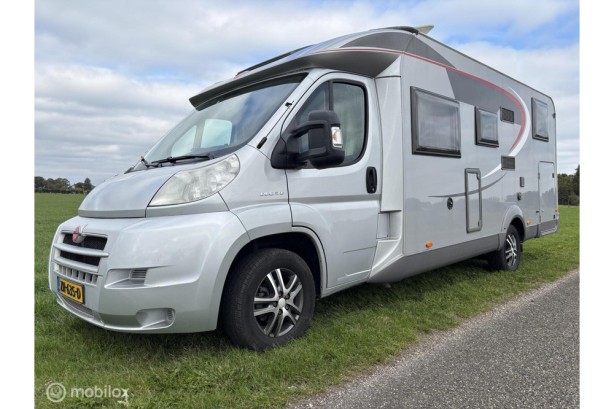 Tweedehands Burstner campers camper kopen