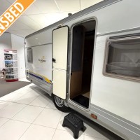 Bürstner Ventana 455 TS uit 2003 Foto #4