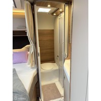Knaus Van Ti 550MF/9G AUTOMAAT/Dakairco/Fietslift/Nieuwstaat Foto #4