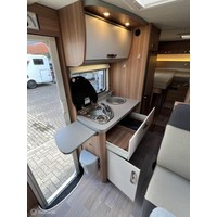 Weinsberg 600 MEG CaraCompact Enkele Bedden Luifel 2X Airco Foto #18