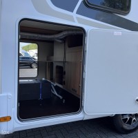 Weinsberg 600 MEG CaraCompact Enkele Bedden Luifel 2X Airco Foto #2