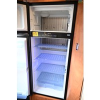 Carthago Chic C-Line T 4.9 150PK Aut. E&P Levelsyst. Luifel Foto #29