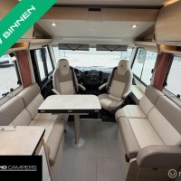 Rapido I 896F Automaat Queensbed Hefbed Face To Face Zonnepaneel Foto #16