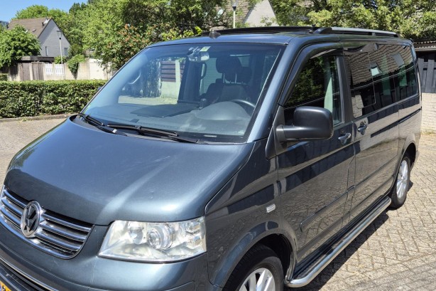 Volkswagen campers 7HM uit 2004