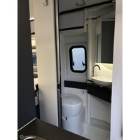 Adria Twin 640 SGX SPORTS/9G AUTOMAAT/180PK/E&P Level/Bomvol Foto #28