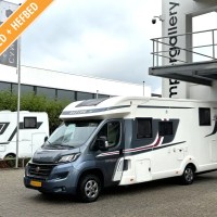 Rapido 696 F  uit 2020 Foto #4