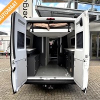 Adria Twin Supreme 640 SGX uit 2024 Foto #6