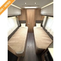 Adria Matrix Plus 670 SLT uit 2019 Foto #2