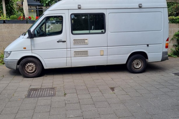 Tweedehands Mercedes campers camper kopen