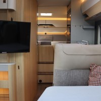 Hymer BMC-T 600 170pk Automaat | Lengtebedden | SLC AL-KO Chassis | Trekhaak | Dometic omvormer | Zonnepanelen | Dubbele huishoudaccu | Foto #25