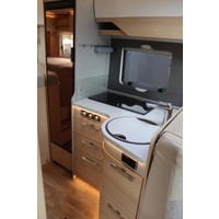 Hymer BMC-T 600 170pk Automaat | Lengtebedden | SLC AL-KO Chassis | Trekhaak | Dometic omvormer | Zonnepanelen | Dubbele huishoudaccu | Foto #26