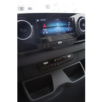 Hymer BMC-T 600 170pk Automaat | Lengtebedden | SLC AL-KO Chassis | Trekhaak | Dometic omvormer | Zonnepanelen | Dubbele huishoudaccu | Foto #3
