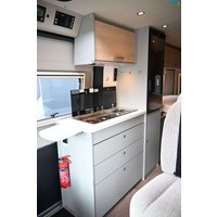 Hymer Free 600 Slaapdak Fietsdrager Zonnepaneel AUT. 9 Foto #11