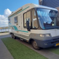 Tweedehands Niesmann+Bischoff campers camper kopen