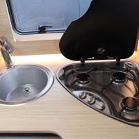 Lmc Tourer Lift H660 140pk 2.3 Multijet | Lengtebedden | Thule fietsendrager | Elektrisch hefbed | Thule luifel | Panoramadak | Foto #33