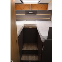 Lmc Tourer Lift H660 140pk 2.3 Multijet | Lengtebedden | Thule fietsendrager | Elektrisch hefbed | Thule luifel | Panoramadak | Foto #35