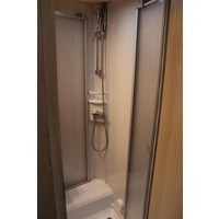 Lmc Tourer Lift H660 140pk 2.3 Multijet | Lengtebedden | Thule fietsendrager | Elektrisch hefbed | Thule luifel | Panoramadak | Foto #38