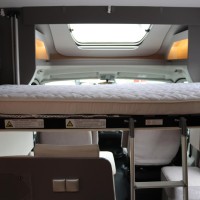 Lmc Tourer Lift H660 140pk 2.3 Multijet | Lengtebedden | Thule fietsendrager | Elektrisch hefbed | Thule luifel | Panoramadak | Foto #2