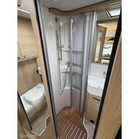 Hymer B600 MC Blackline 170PK Enkele Bedden Hefbed Luifel Schotel Tv Foto #1