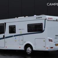 Dethleffs Globebus I 2.3 Fiat Motor 130pk | 5.95m | Zonnepaneel | Maxxfan | Trekhaak | Frans Bed | Hefbed | Foto #1