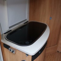 Dethleffs Globebus I 2.3 Fiat Motor 130pk | 5.95m | Zonnepaneel | Maxxfan | Trekhaak | Frans Bed | Hefbed | Foto #9