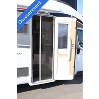 Buerstner Ixeo Time IT 734 30 Years Edition | 2.3 Multijet 130pk | Queensbed | Hefbed | Fietsendrager | Zonnepaneel | Dakairco | Luifel | Foto #4