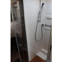 Hymer BML-T 780 Masterline 177pk Automaat | 7.89m | SLC AL-KO Chassis | Lengtebedden | Gasoven | Leder | Gescheiden douche | Adaptive Cruise | Foto #19